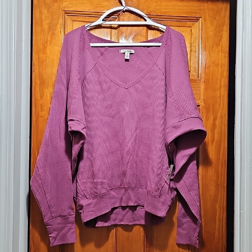 NWT Free People Santa Clara thermal V-Neck shirt